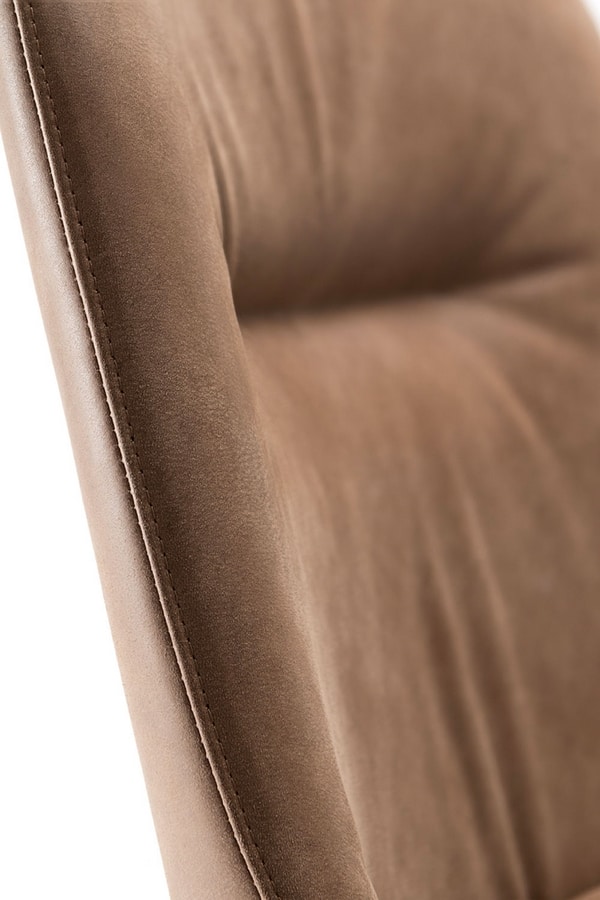 LOTUS ARMCHAIR 063 PO, Armchair ideal for contract use