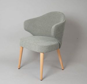 M41, Chair with a contemporary design