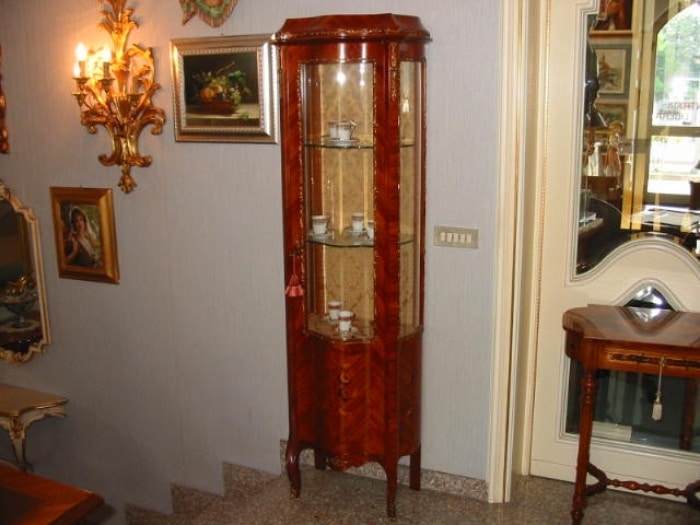 Art.215, Display cabinet in French style