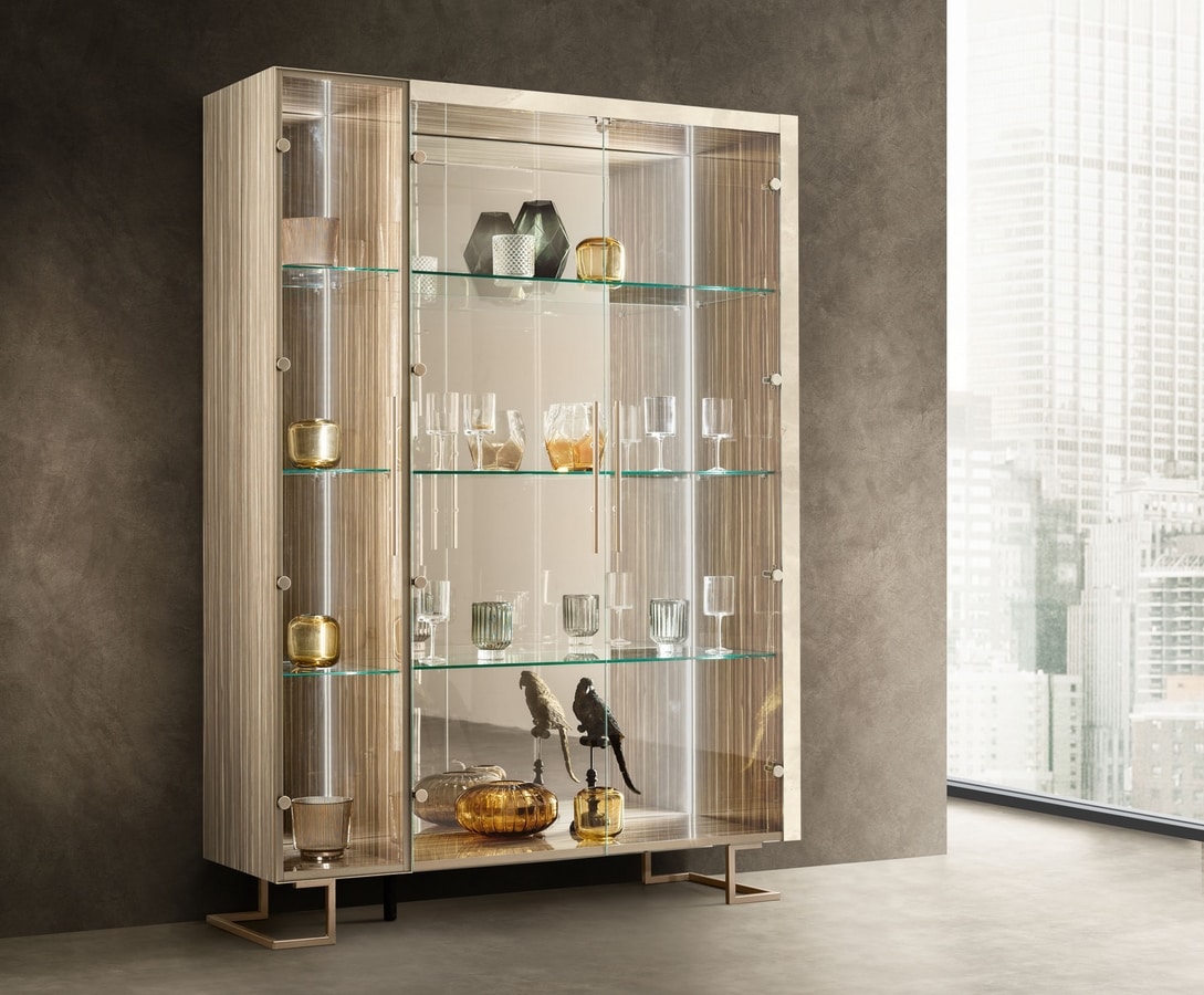 ESSENZA Wood and glass display cabinet By ADORA