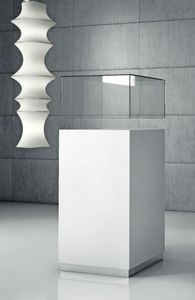 Quadratum Q/50 � Q/50CC, Cabinet with glass or plexiglass display case