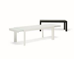 Riccardo +, Extendible table, with lacquered metal structure, top in lacquered glass