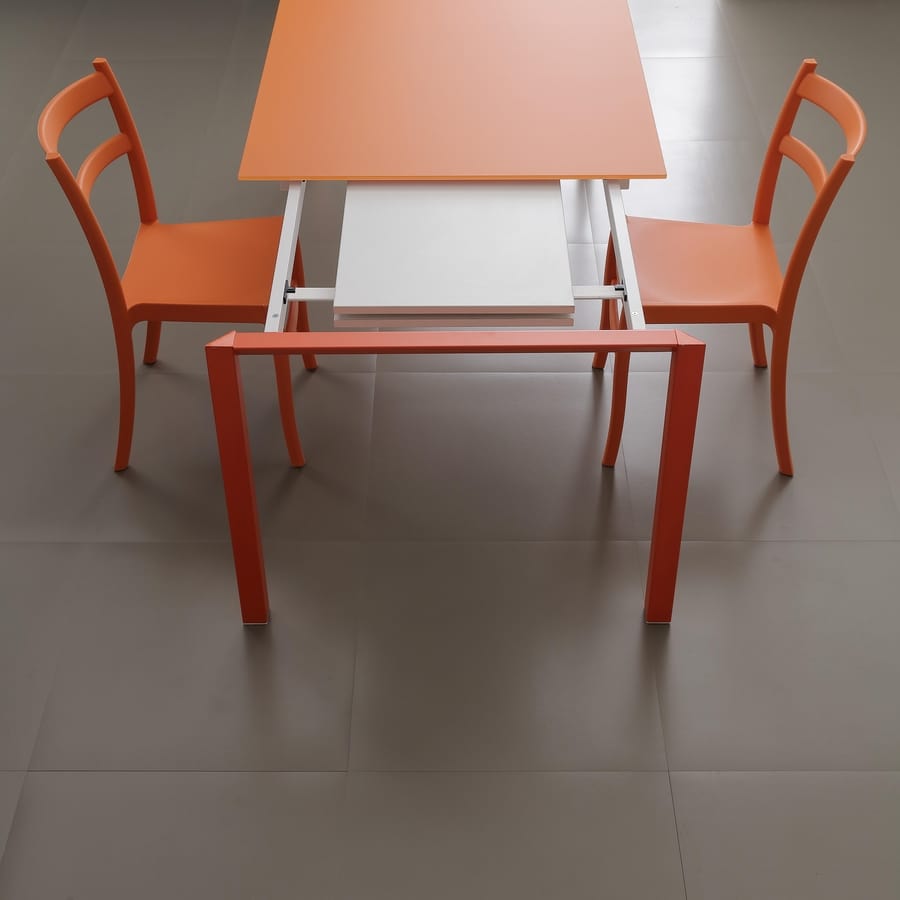 s06 lancillotto, Extendable dining table