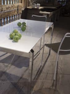 Smile, Extending table with white glass top
