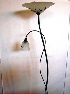Art. 162, Floor lamp in painted iron and glass