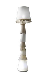 Marg H6038B, Floor lamp with structure covered with lampshades of various sizes and fantasies