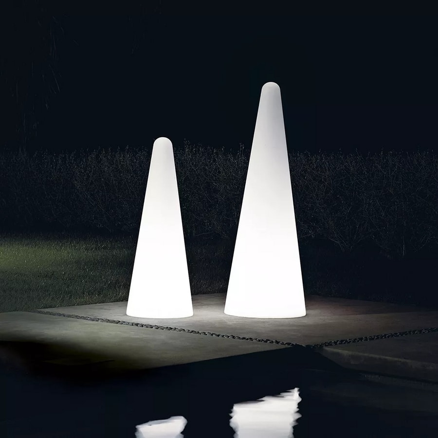Modern design pyramid floor lamp Slide Cono LP COF, Cone-shaped floor lamp