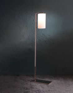 Riga FL-01 G, Floor lamp with brass structure