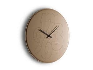 Otis T - 4, Wall clock in leather, round