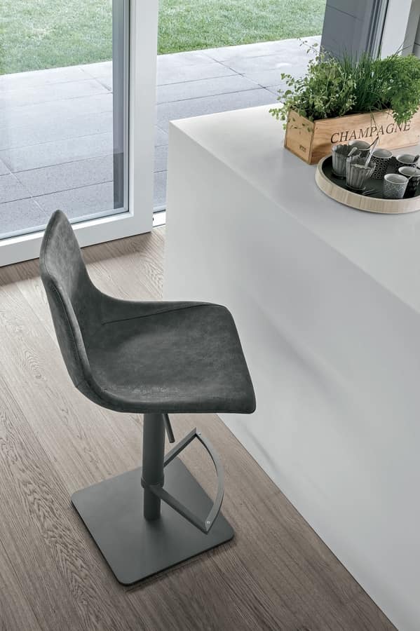 MAIORCA SG190, Height-adjustable stool