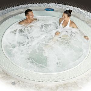 Canaria Built-in, Mini-pool with 28 whirlpool jets, for spa