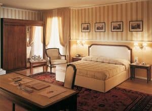 Collezione Direttorio, Classic style furniture for hotel suite, custom made