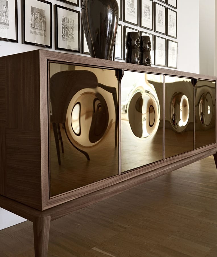 Bolle sideboard, Sideboard with mirror panels and Quader legs