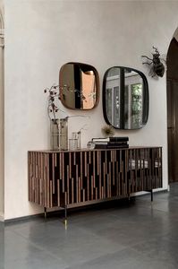 DROPS programma, Cabinets with doors and sides mirror effect
and wooden details