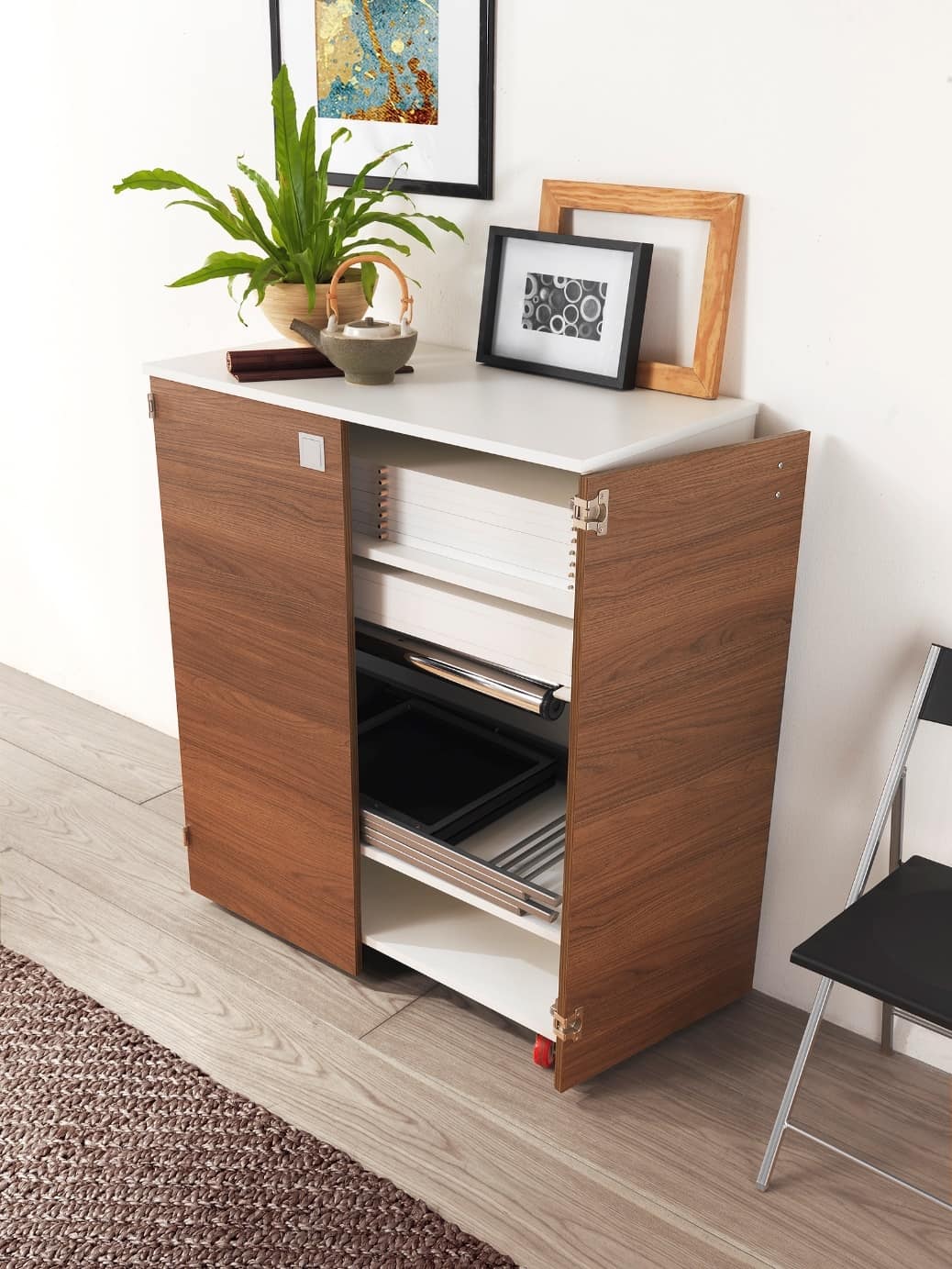 Cabinet transformable into an extendable table | IDFdesign