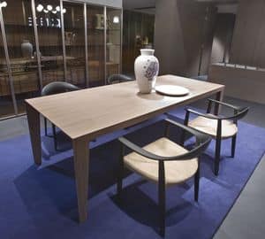 Brando, Modern wooden table suited for kitchens or dining rooms