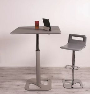 Profilo, Stool upholstered in leather with adjustable height
