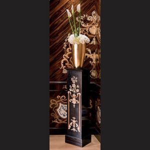 Roma RM170, Ebony column with inlays