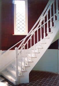 White stairs, Stairs in classic style, for residential use and hotels