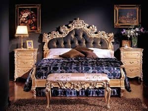 3370 BED, Classical carved bed, quilted, for luxury hotel