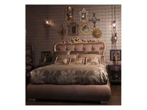 620, Hand decorated beds Luxury classic bedroom