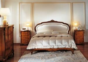 Art. 292, Classic double bed with upholstered headboard