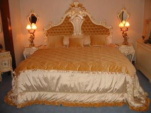 Art.301, Baroque style bed