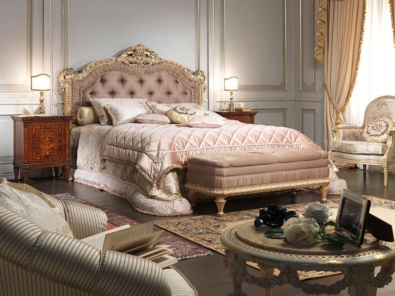 Art. 907 bed, Louis XV style bed, for luxury double bedroom