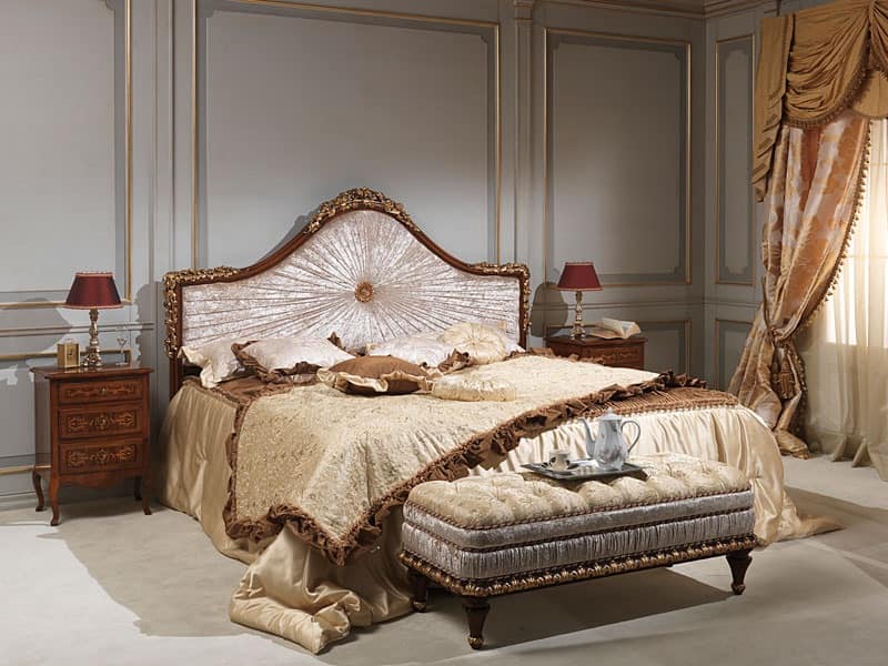 Art. 986-940 bed, Bed in solid wood, upholstered in velvet, for luxury hotel