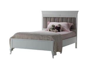 Art. CA724, Classical carved bed, with upholstered headboard