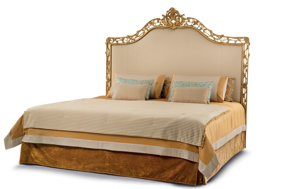 Bed 3710, Classic style bed, with carved headboard