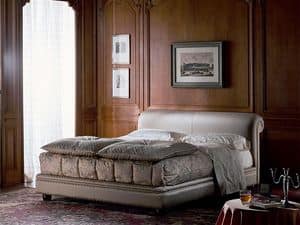 Caravaggio, Luxury classic upholstered bed, for hotel rooms