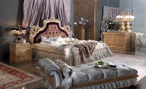 Esimia bed, Classic style bed, with silk and velvet headboard