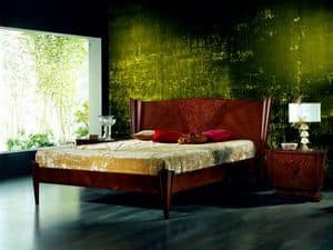 LE05 Fusion, Bed with inlay hand, classical luxurious style