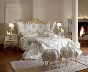Matilde bed, Luxurious and elegant bed with bleached gold details