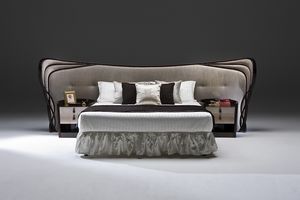 Milano MI202, Bed with wide padding headboard