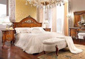 Prestige Plus PP8, Majestic bed decorated by hand