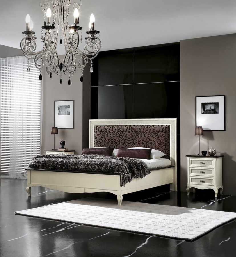Vienna padded bed, Lacquered bed with upholstered headboard