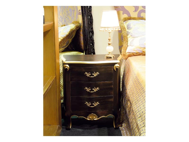 Art. 1786, Classic bedside table, 3 drawers, finished in black and gold