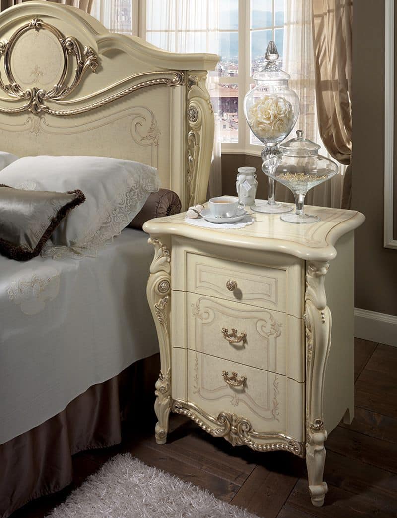 Tiziano nightstand, Classic bedside table, 3 drawers