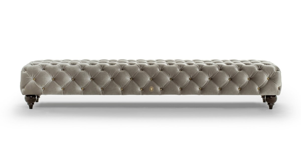 Alfred, Bench with capitonné padding