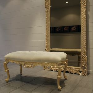 Conchiglia, Bench for bedroom, in Baroque style