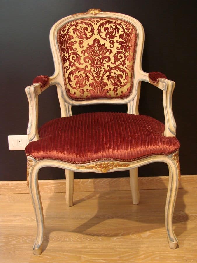 Art. 832, Classic armchair for home, antique lacquered wood
