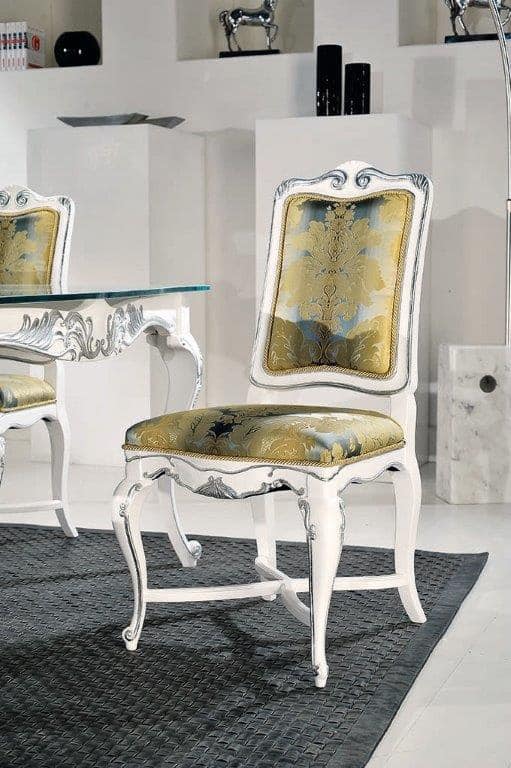 Art. 505s, Classic chair with structure decorated in silver leaf