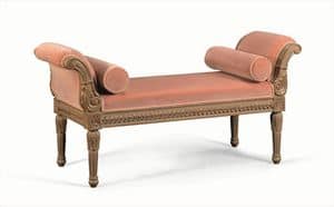 Art. 774, Classic chaise longue in solid wood carved