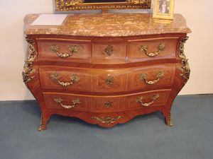 Art. 150, Chest of drawers with marble top, in Louis XV style