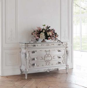 Art. 778, Classic dresser with carvings and decorations