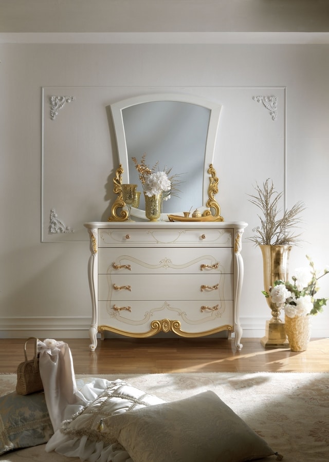 Fenice Art. 1305, Classic chest of drawers with gold details