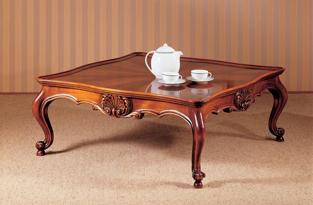 Art. 222/Q, Traditional luxury coffee table, carefully carved, for livingroom