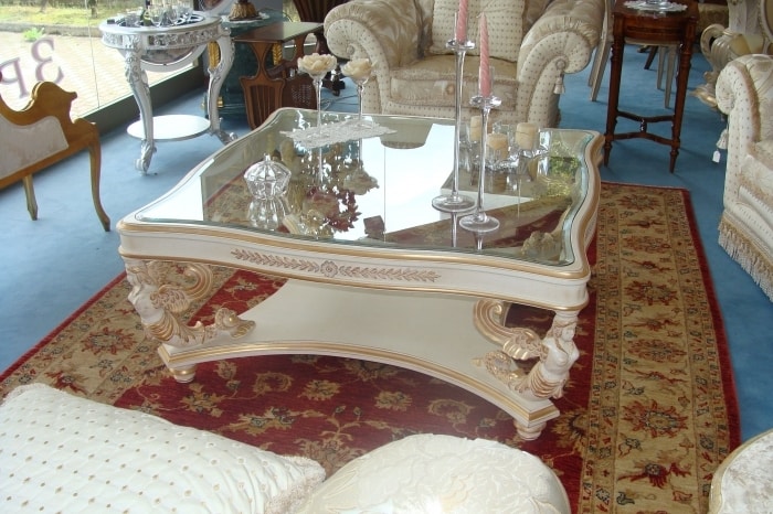 Art.701, Classic coffee table with beveled glass top